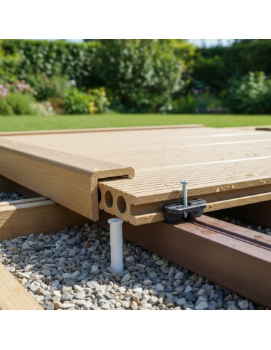 Deck Wpc Brown 25 Mm 290cm X 14cm X Caja 5 U + Clips Encastre Greenland